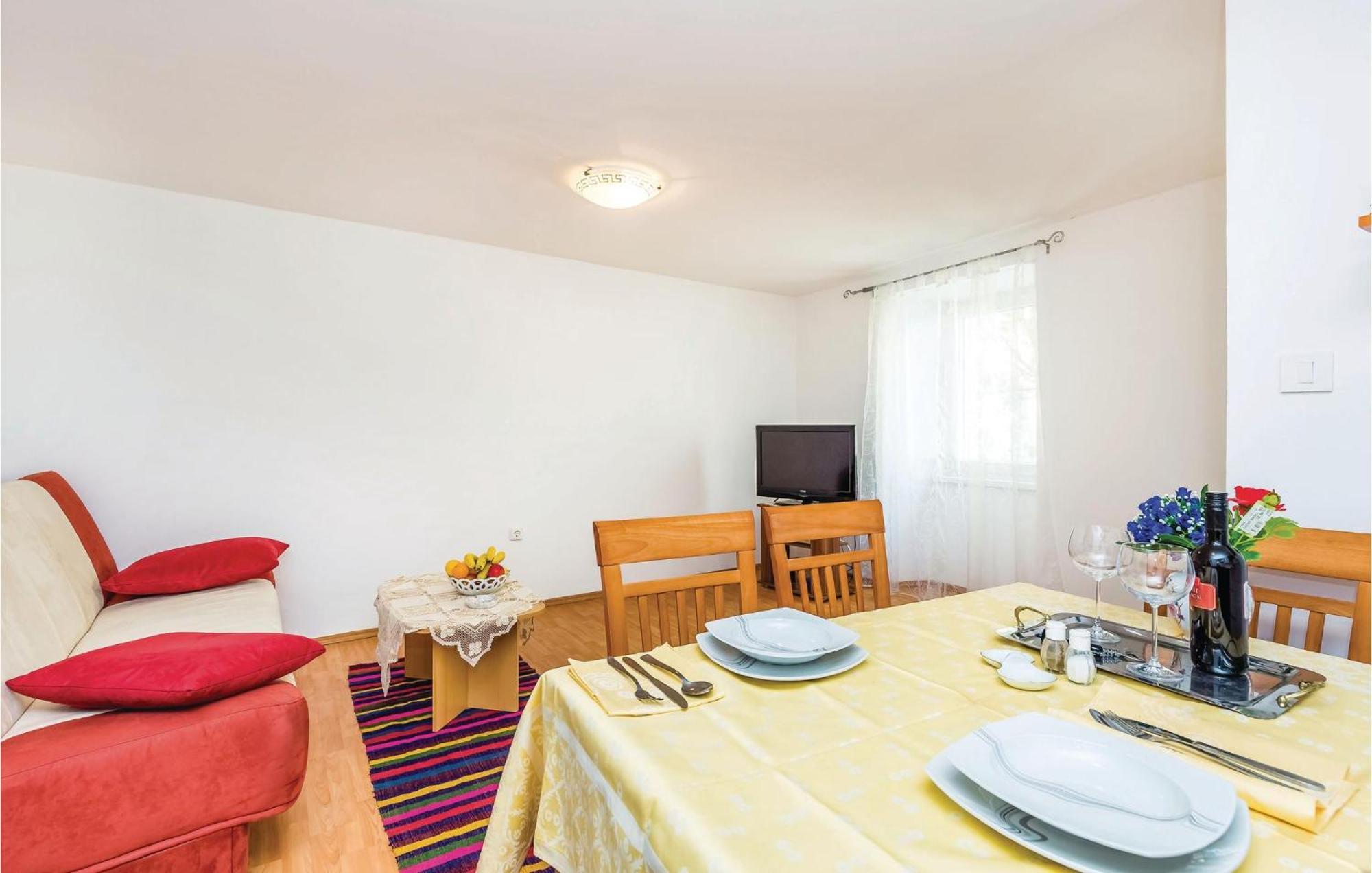 Awesome Apartment In Senj With Wifi Esterno foto