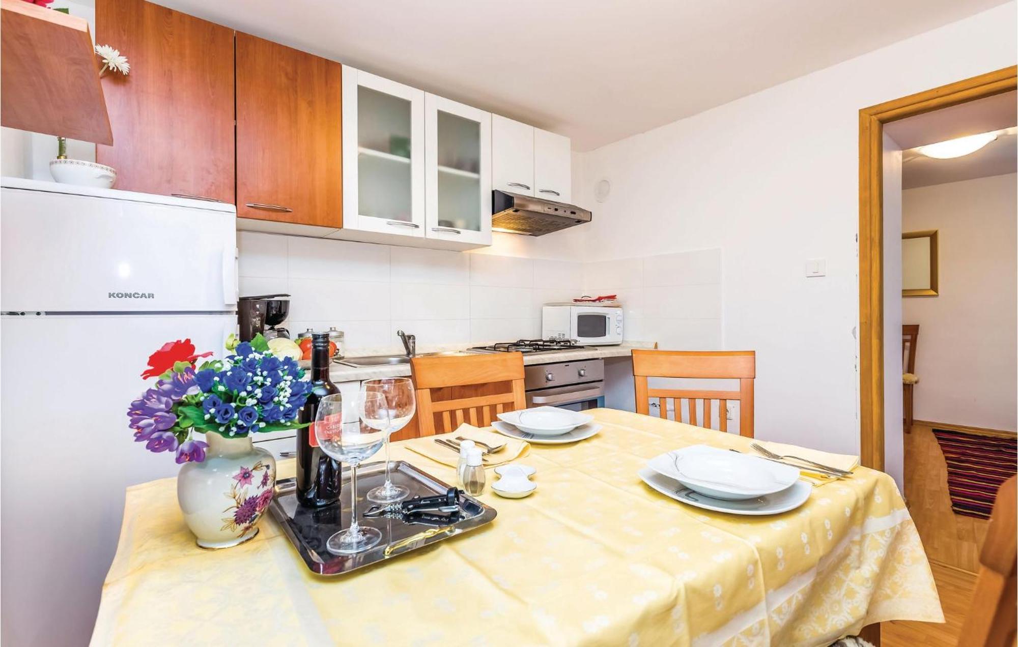 Awesome Apartment In Senj With Wifi Esterno foto